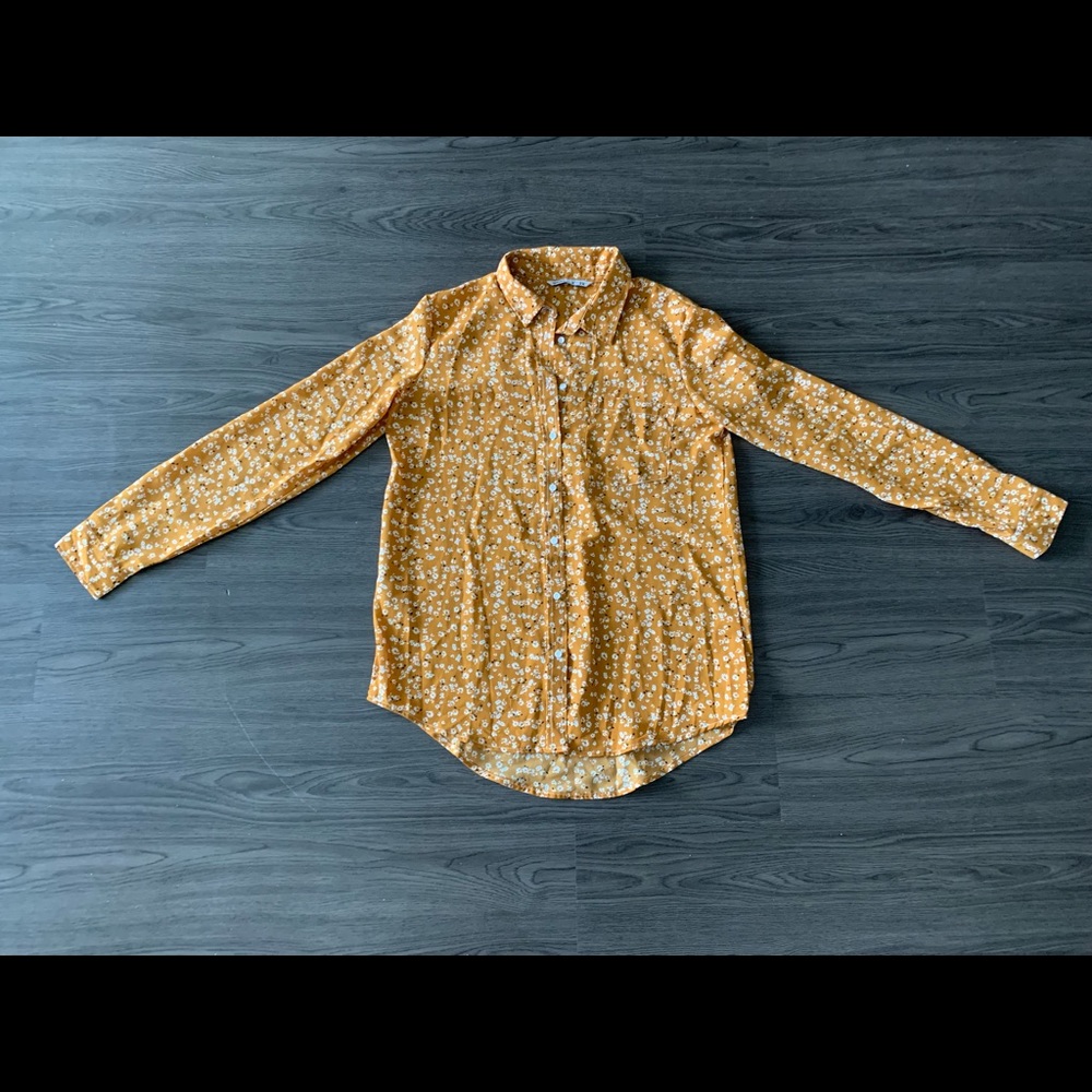 Women’s blouse